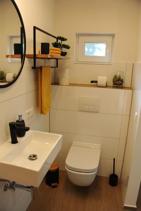 Studio-Apartment Kontaktloser Check-In Meckenbeuren Bagian luar foto